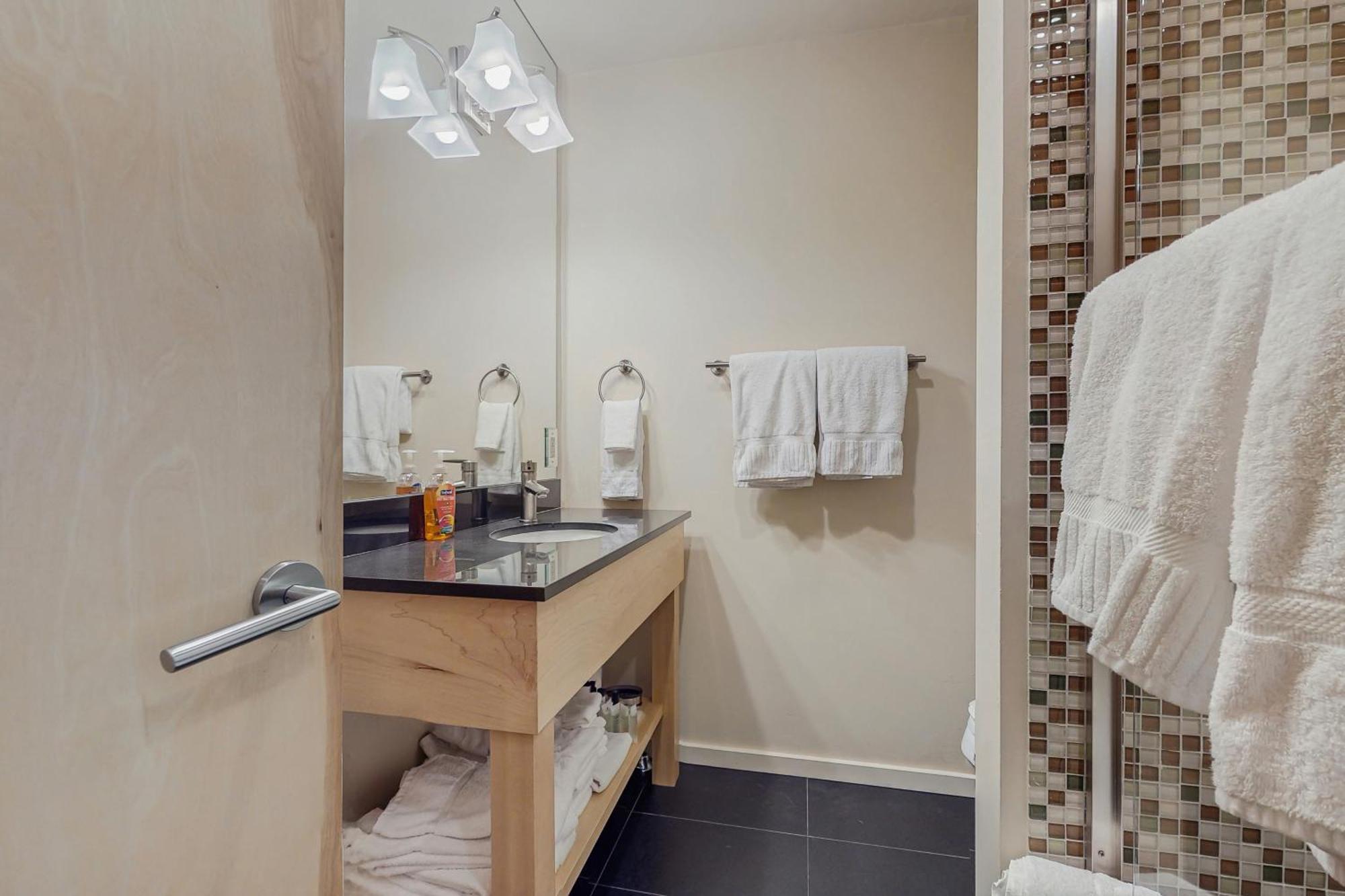 Chic Condo Unit 1 أسبن المظهر الخارجي الصورة